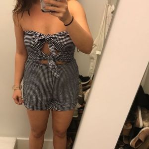Tie romper